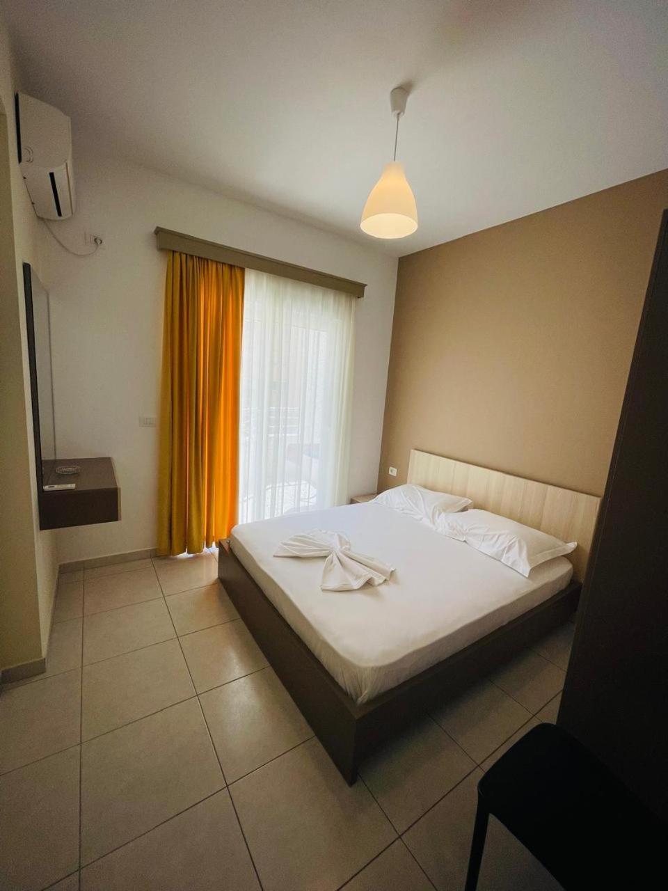 Eliona Apartments Sarandë 外观 照片