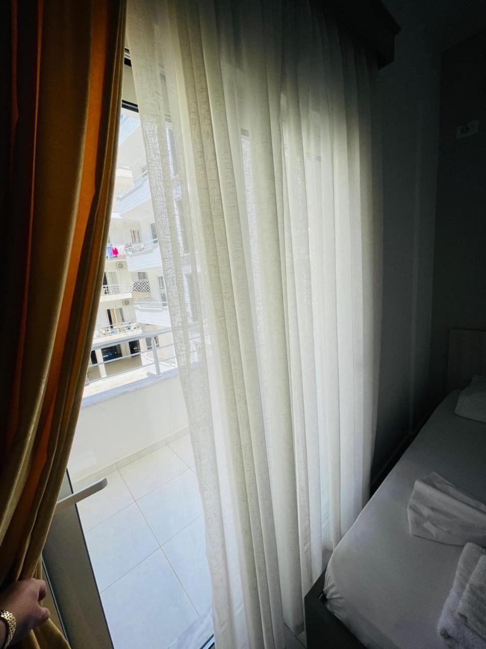 Eliona Apartments Sarandë 外观 照片