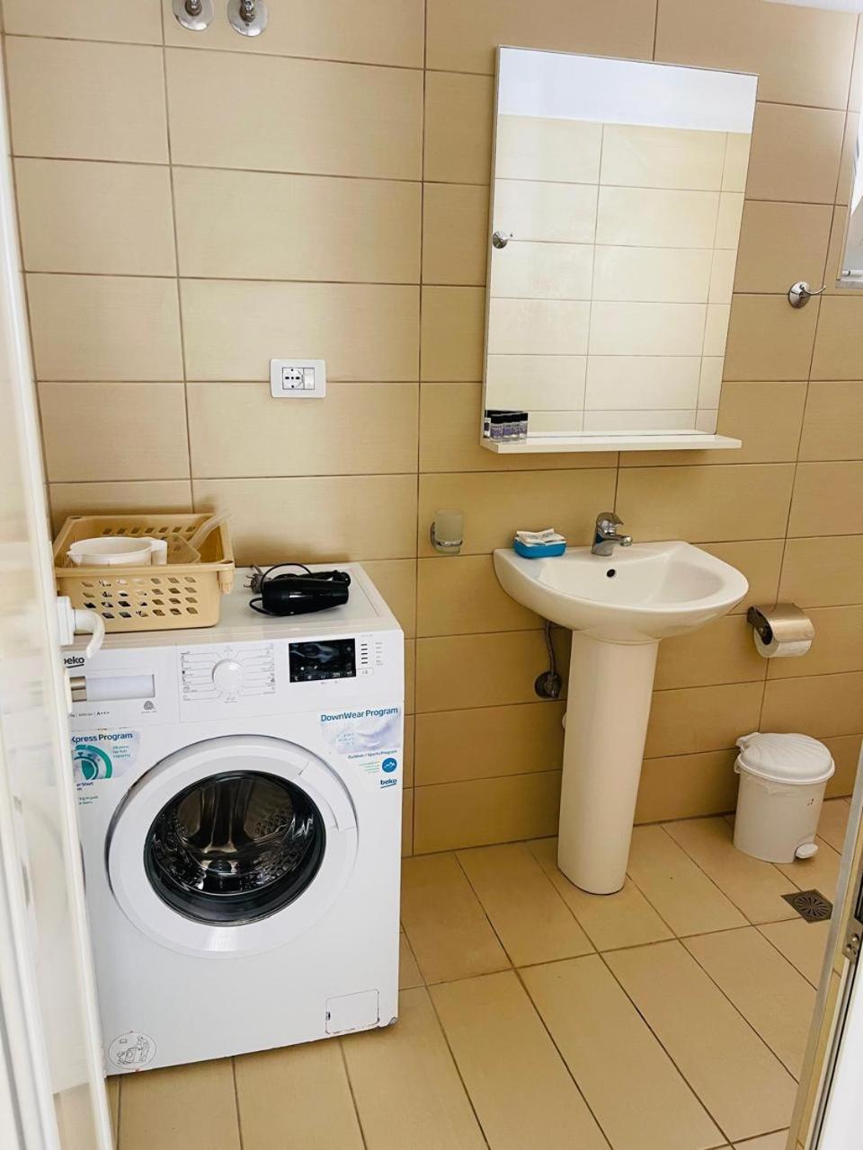 Eliona Apartments Sarandë 外观 照片