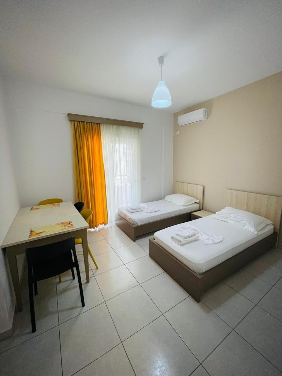 Eliona Apartments Sarandë 外观 照片
